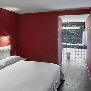 https://casa-camper-barcelona.topbarcelonahotels.com